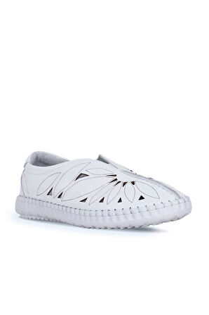 Bueno Shoes Beyaz Flotter Deri Kadın Günlük Ayakkabı 01wq0402