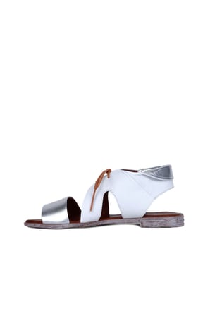 Bueno Shoes Gümüş Beyaz Deri Kadın Sandalet 01wq2000