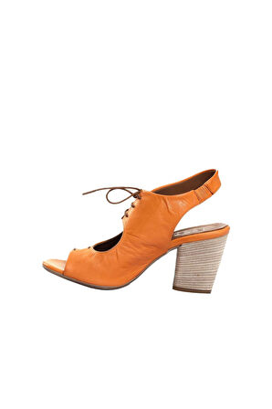Bueno Shoes Turuncu Deri Kadın Topuklu Sandalet 01wn0100