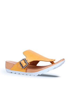 Bueno Shoes Sarı Deri Kadın Parmak Arası Terlik 01we0604