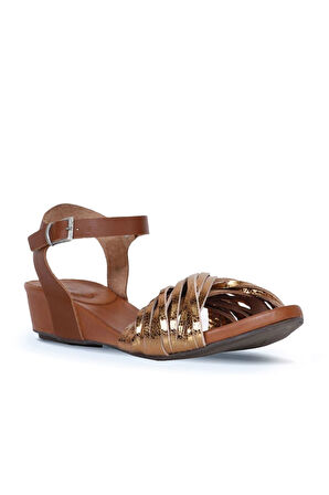 Bueno Shoes Bronz Parlak Deri Kadın Dolgu Topuklu Sandalet 01wl6800