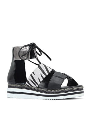 Bueno Shoes Multi Ml1 Parlak Deri Kadın Dolgu Topuklu Sandalet 01wq1602