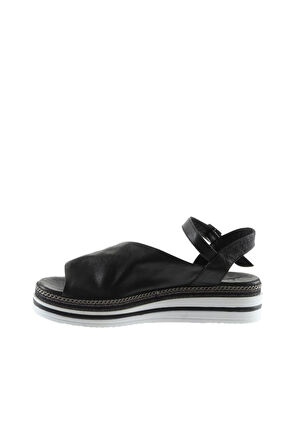 Bueno Shoes Siyah Deri Kadın Dolgu Topuklu Sandalet 01ws4203