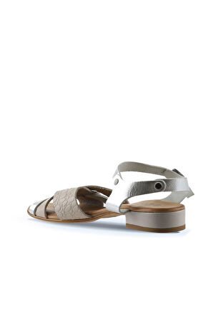 Bueno Shoes Bej Deri Kadın Topuklu Sandalet 01ws6106