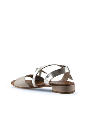 Bueno Shoes Bej Deri Kadın Topuklu Sandalet 01ws6108