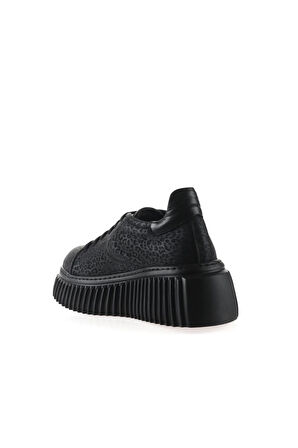 Bueno Shoes Siyah Rugan-deri Kadın Dolgu Topuklu Ayakkabı 01wt4601