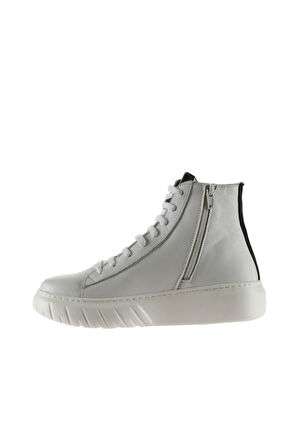 Bueno Shoes Beyaz Siyah Deri Kadın Baskılı Spor Bot 01wu1300