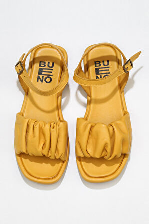 Bueno Shoes Sarı Deri Kadın Sandalet 01wu4121