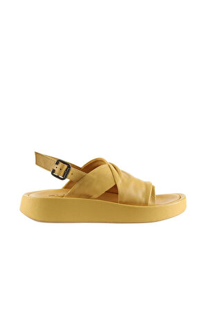 Bueno Shoes Sarı Deri Kadın Dolgu Topuklu Sandalet 01wu4620