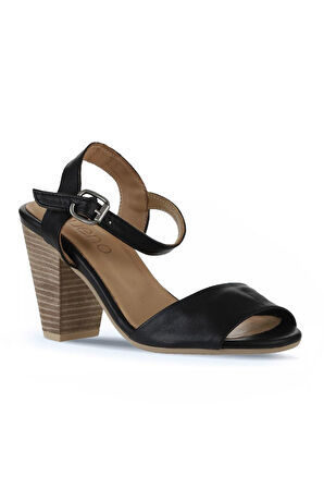 Bueno Shoes Siyah Deri Kadın Topuklu Sandalet 01wq8204