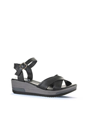 Bueno Shoes Siyah Deri Kadın Dolgu Topuklu Sandalet 01wl3303