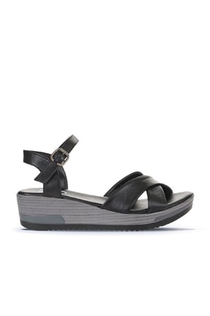 Bueno Shoes Siyah Deri Kadın Dolgu Topuklu Sandalet 01wl3303