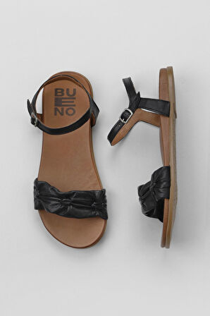Bueno Shoes Siyah Deri Kadın Sandalet 01wu4230