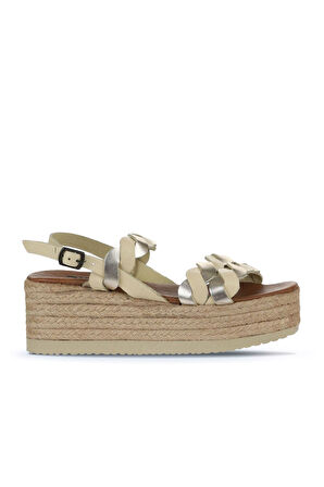 Bueno Shoes Sarı Parlak Deri Kadın Dolgu Topuklu Sandalet 01wu6119
