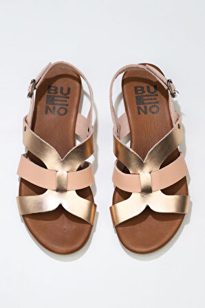 Bueno Shoes Pudra Parlak Deri Kadın Düz Sandalet 01wu7422