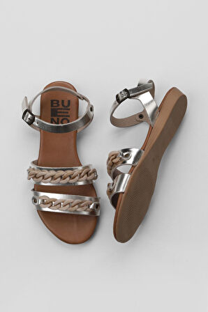 Bueno Shoes Bej Parlak Deri Kadın Sandalet 01wu7434