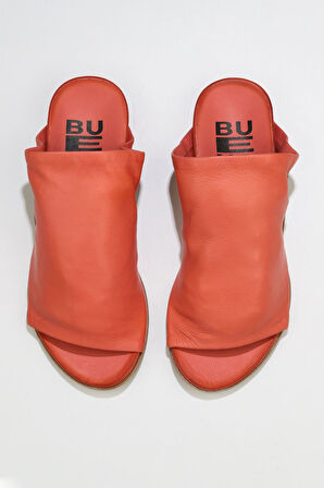 Bueno Shoes Mercan Deri Kadın Düz Terlik 01wu7602