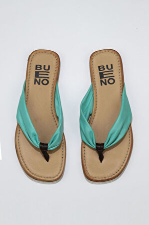 Bueno Shoes Yeşil Deri Kadın Parmak Arası Terlik 01wu3400