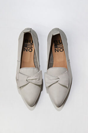 Bueno Shoes Gri Deri Kadın Düz Babet 01wr3117