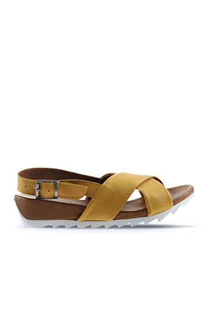 Bueno Shoes Sarı Deri Kadın Dolgu Topuklu Sandalet 01wj0800
