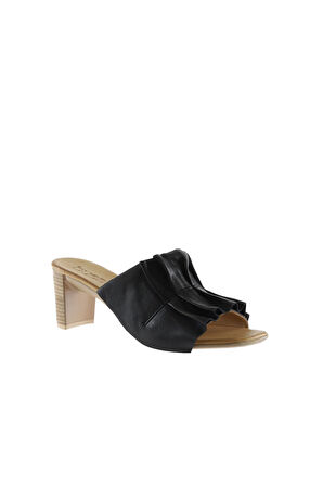 Bueno Shoes Siyah Deri Kadın Topuklu Terlik 01wn4001