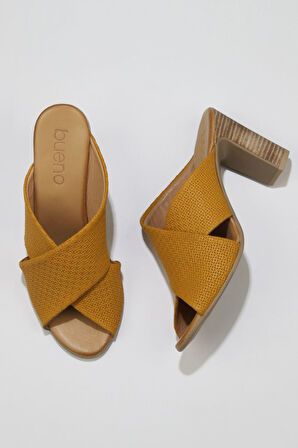 Bueno Shoes Sarı Deri Kadın Topuklu Terlik 01wn4303