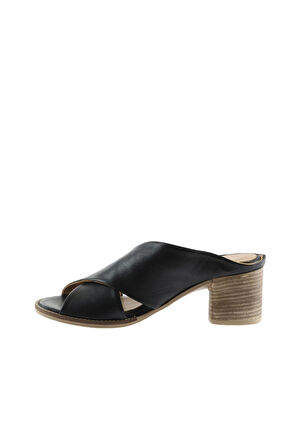 Bueno Shoes Siyah Deri Kadın Topuklu Terlik 01wn6108