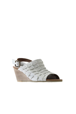 Bueno Shoes Beyaz Deri Kadın Dolgu Topuklu Sandalet 01wq7907