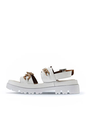 Bueno Shoes Beyaz Deri Kadın Dolgu Topuklu Sandalet 01wu7300