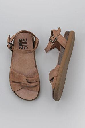 Bueno Shoes Pudra Süet Kadın Sandalet 01wu4728