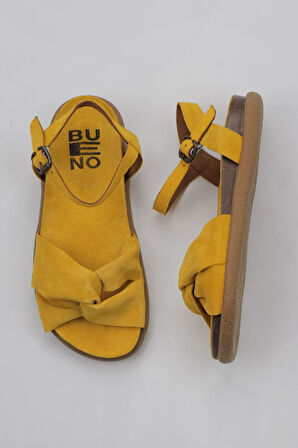 Bueno Shoes Sarı Süet Kadın Sandalet 01wu4728