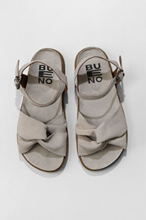 Bueno Shoes Bej Süet Kadın Sandalet 01wu4728