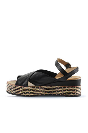 Bueno Shoes Siyah Sole Deri Kadın Dolgu Topuklu Sandalet 01wq5901