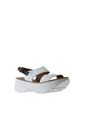 Bueno Shoes Beyaz Deri Kadın Dolgu Topuklu Sandalet 01wu11400
