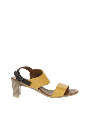 Bueno Shoes Sarı Deri Kadın Topuklu Sandalet 01wu11100