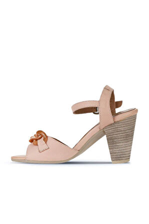 Bueno Shoes Pudra Deri Kadın Topuklu Sandalet 01wu11200