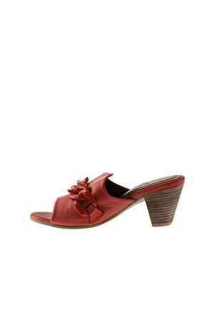 Bueno Shoes Mercan Deri Kadın Topuklu Terlik 01wu11300