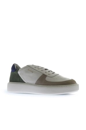 Bueno Shoes Beyaz Bej Deri-süet Erkek Spor Ayakkabı 01mu10405