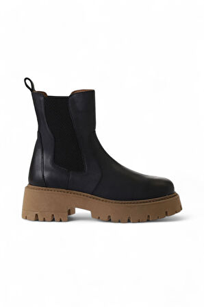 Bueno Shoes Siyah Deri Kadın Dolgu Topuklu Bot 01wv3102