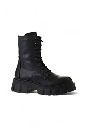 Bueno Shoes Siyah Deri Kadın Dolgu Topuklu Bot 01wv4601