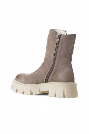 Bueno Shoes Vizon Nubuk Kadın Dolgu Topuklu Bot 01wv4602