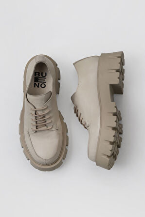 Bueno Shoes Bej Deri Kadın Dolgu Topuklu Ayakkabı 01wv4604