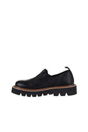 Bueno Shoes Siyah Deri Kadın Dolgu Topuklu Ayakkabı 01wv10207