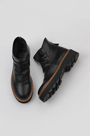 Bueno Shoes Siyah Deri Kadın Düz Bot 01wv9900