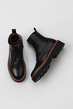 Bueno Shoes Siyah Deri Kadın Düz Bot 01wv9901