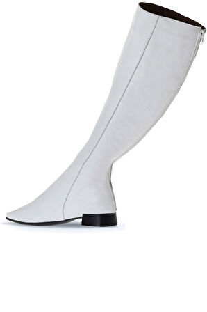 Bueno Shoes Beyaz Deri Kadın Düz Çizme 01wr3009