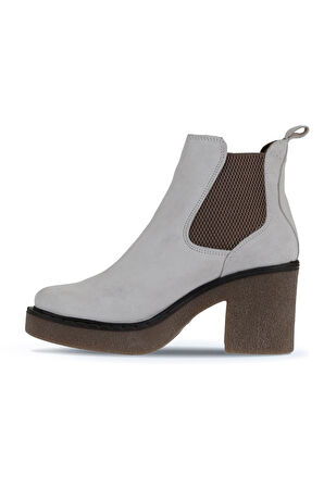 Bueno Shoes Beyaz Süet Kadın Topuklu Bot 01wt2900