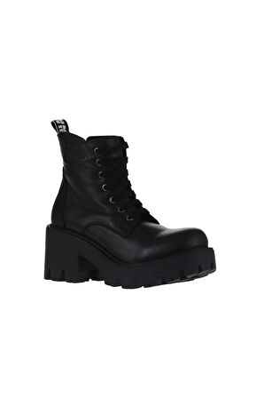 Bueno Shoes Siyah Deri Kadın Topuklu Bot 01wr3908
