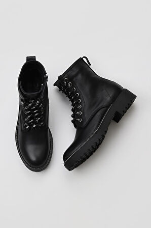 Bueno Shoes Siyah Deri Kadın Düz Bot 01wr4208