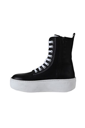 Bueno Shoes Siyah Beyaz Deri Kadın Dolgu Topuklu Bot 01wv5500